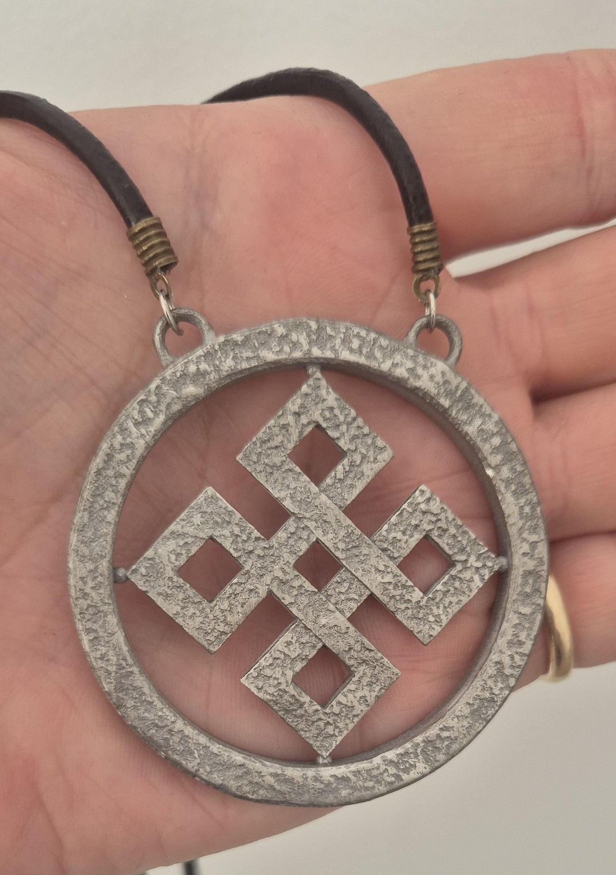 Herne des Jägers Amulett (Robin von Sherwood)