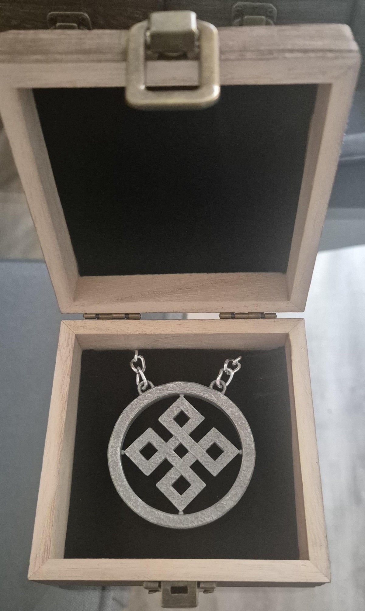 Herne des Jägers Amulett (Robin von Sherwood)